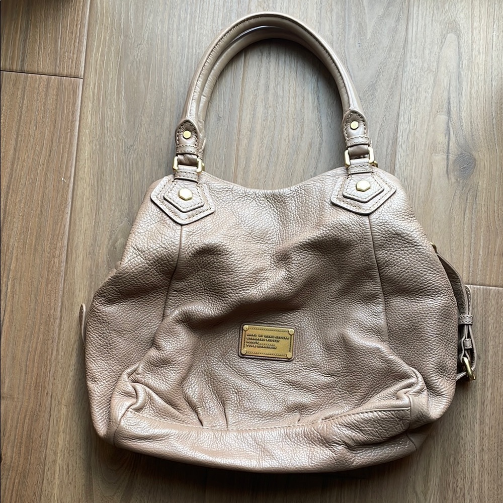 Marc By Marc Jacobs Tan Shoulder Bag with Relaxed Silhouette